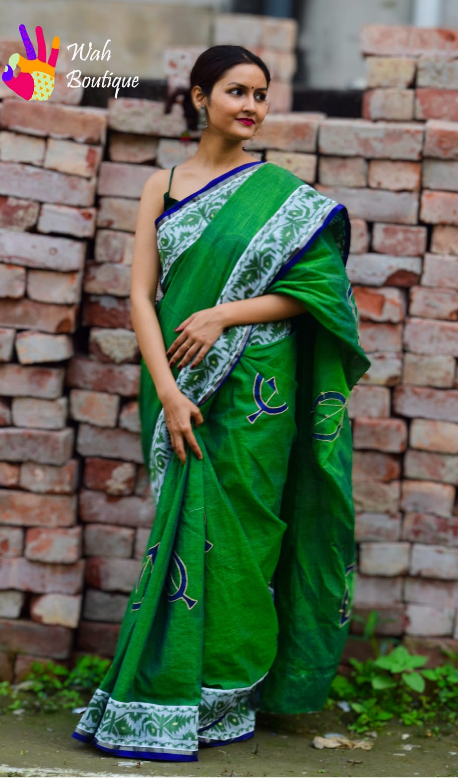 Handcrafted Bangladeshi Tant Saree with Jamdani Border